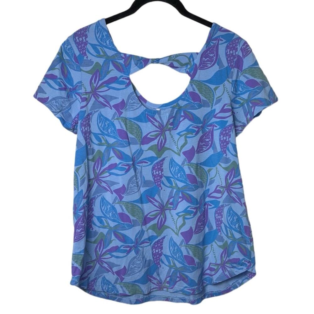 Fresh Produce Beachside Blooms Mika Twist Top Women's size XS purple.blue,green - Picture 2 of 15
